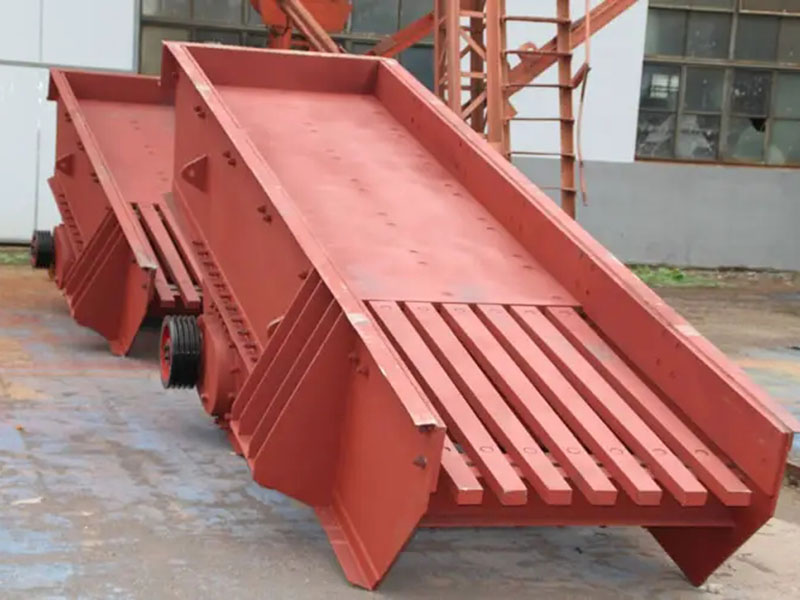 棒條式<a href='http://www.nmgduanshifu.cn/' title='振動給料機'>振動給料機</a>